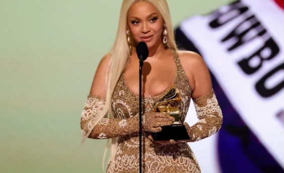 THIEF JAILED AFTER STEALING UNRELEASED BEYONCÉ MUSIC FROM CAR