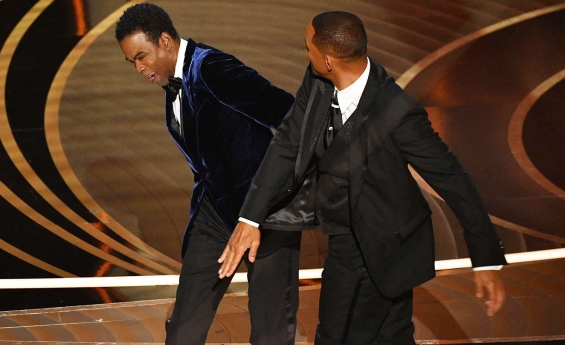 CHRIS ROCK SAYS WILL SMITH 2022 OSCARS SLAP IS "NOT THAT IMPORTANT" FOUR YEARS LATER