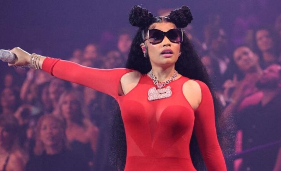 NICKI MINAJ TO SUE NIGERIAN X INFLUENCER OVER CYBERBULLYING AFTER HE CALLED HER “OLD“ 