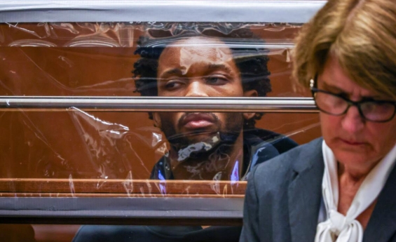 PROSECUTORS REVEAL “SIGNIFICANT AMOUNT” OF CHILD PORNOGRAPHY FOUND ON D4VD’S DEVICES