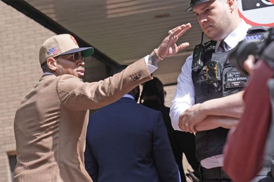 CHRIS BROWN PLEADS GUILTY TO NIGHTCLUB ASSAULT CHARGES, AWAITS SENTENCING