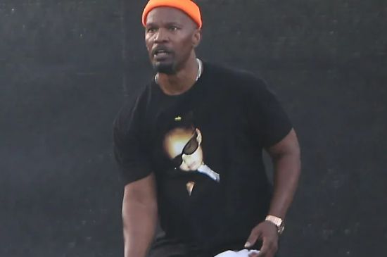 ACTOR JAMIE FOXX’S PHOTOS ON TENNIS COURT ARE GOING VIRAL