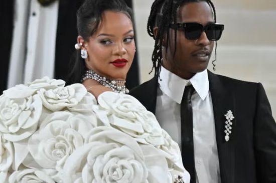 SOCIAL MEDIA BUZZES OVER RIHANNA AND A$AP ROCKY BUS VIDEO 